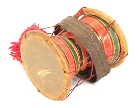Udukkai drum